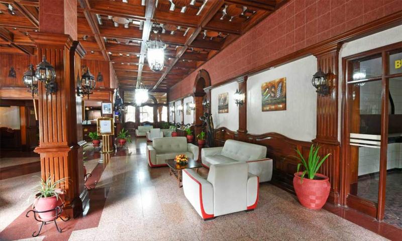 هتل Imperial Botanical Beach