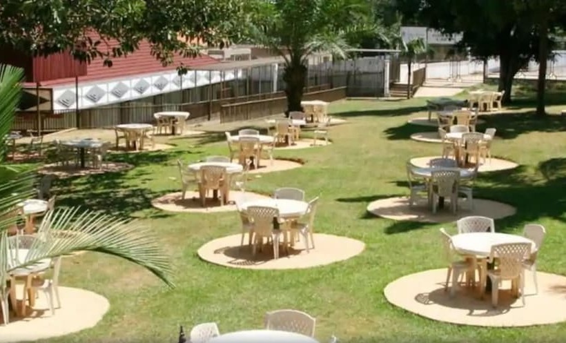 هتل Imperial Botanical Beach