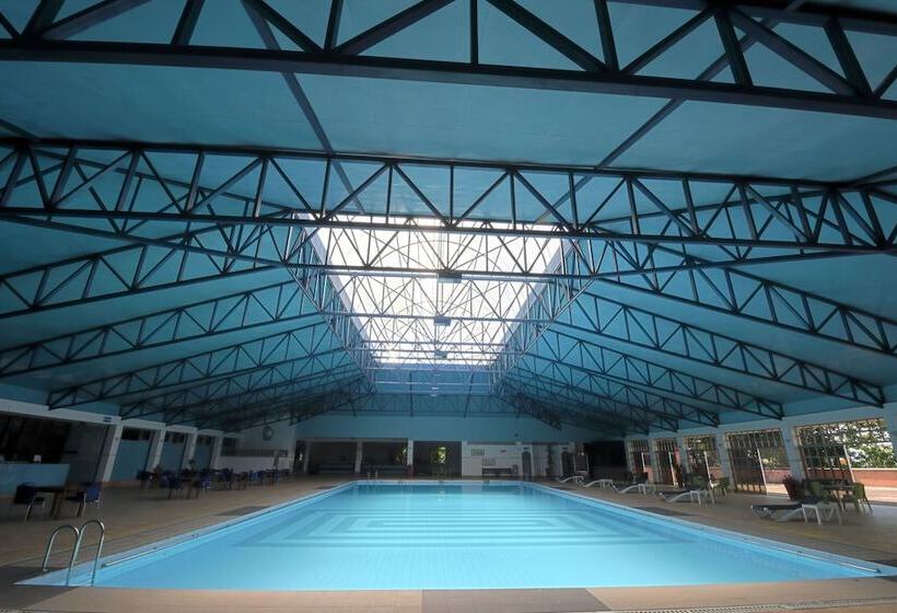 هتل Imperial Botanical Beach