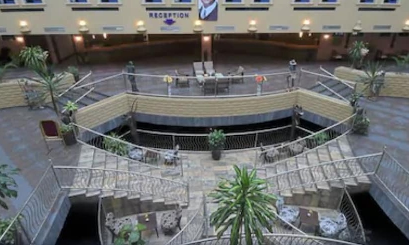 هتل Imperial Botanical Beach