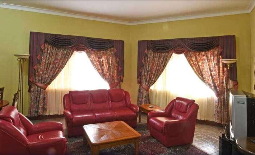 هتل Imperial Botanical Beach