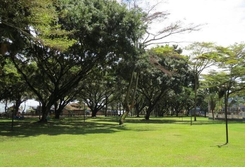 هتل Imperial Resort Beach