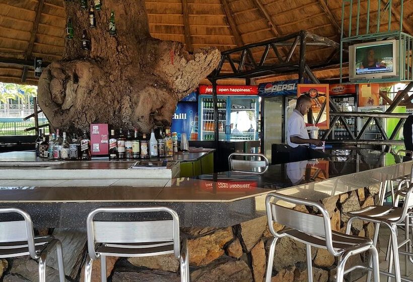 هتل Imperial Resort Beach