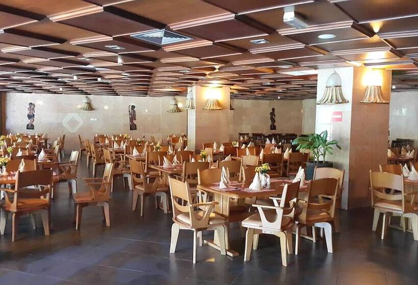 هتل Imperial Resort Beach