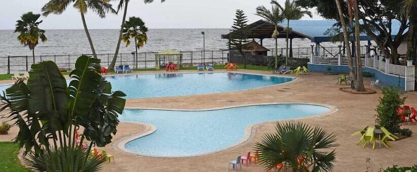 هتل Imperial Resort Beach