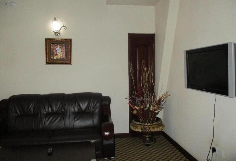 هتل Imperial Royale