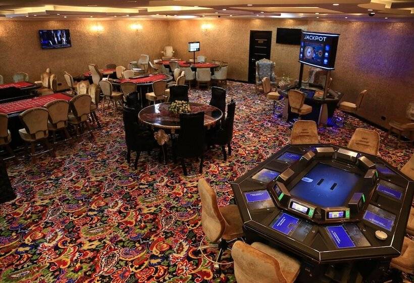 هتل Imperial Royale