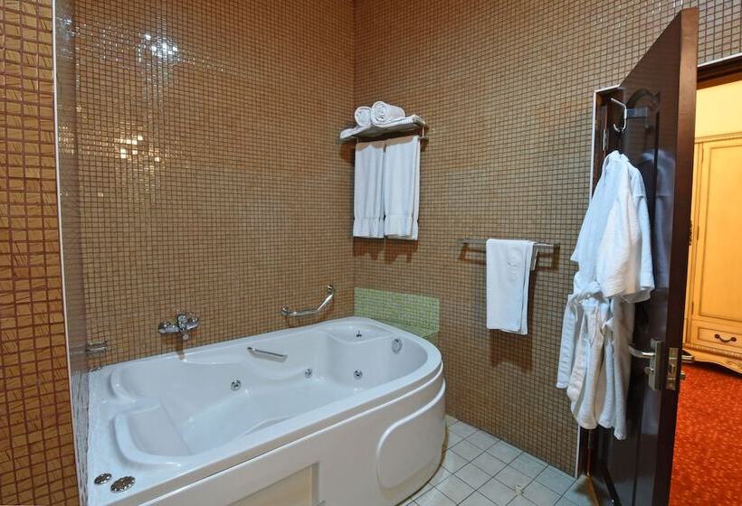 هتل Imperial Royale