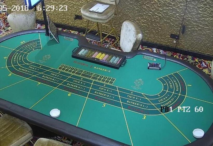 هتل Imperial Royale