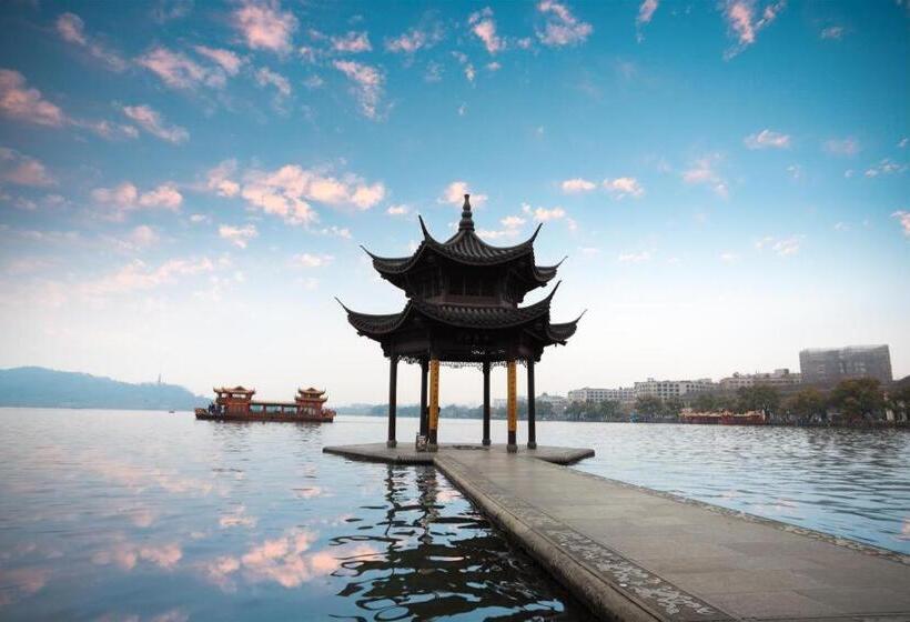 Отель Jinjiang Inn Hangzhou Xihu Avenue Branch