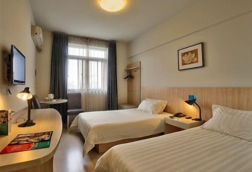 בית מלון כפרי Jinjiang Inn Ningbo Yinxiang City Metro Road