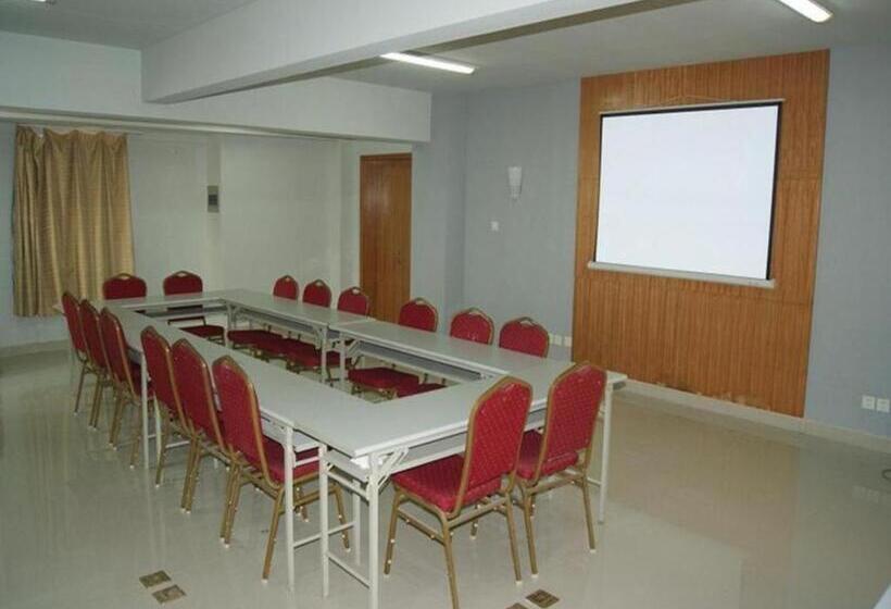 בית מלון כפרי Jinjiang Inn Tianjin Hongqiao Guangrongdao
