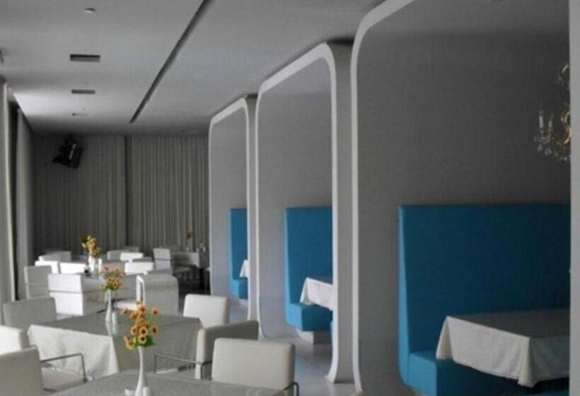 בית מלון כפרי Jinjiang Inn Tianjin Station Jinwan Square