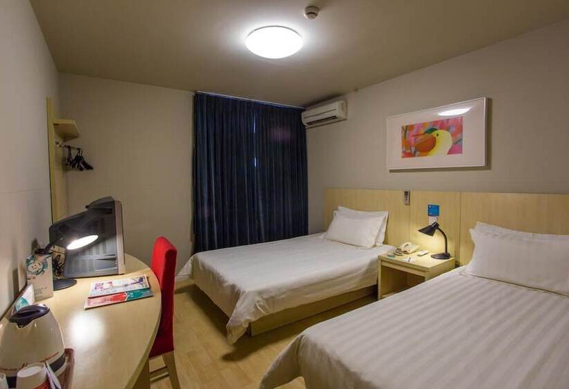 בית מלון כפרי Jinjiang Inn Tianjin Zhongshan Road