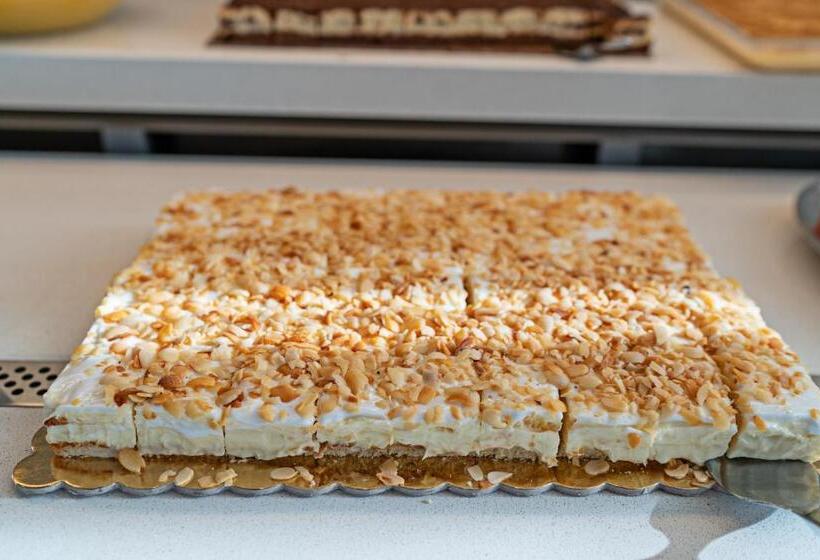 فندق Kathrin Beach