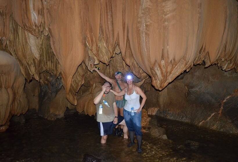 酒店 Khao Sok Riverside Cottages