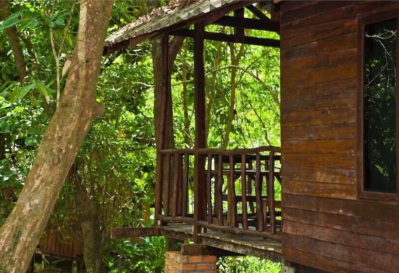 酒店 Khao Sok Riverside Cottages