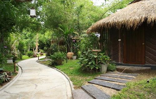 בית מלון כפרי Kor Sor Resort & Spa