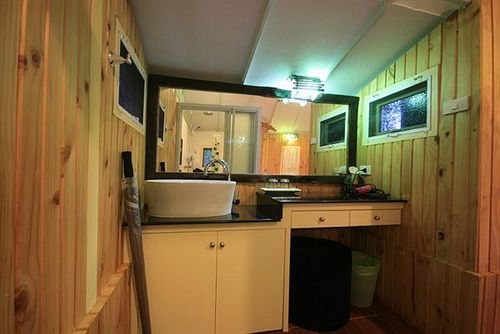 בית מלון כפרי Kor Sor Resort & Spa