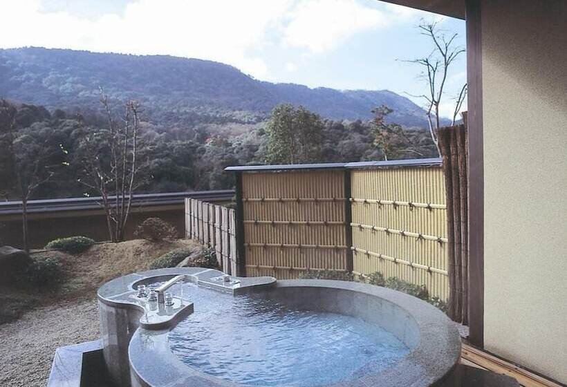 Отель Kotohira Onsen Kotosankaku