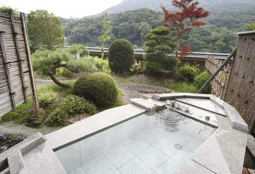 Отель Kotohira Onsen Kotosankaku