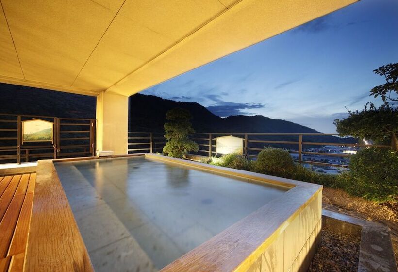 Отель Kotohira Onsen Kotosankaku