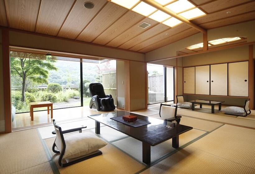 Отель Kotohira Onsen Kotosankaku