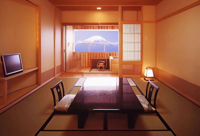 Lakeland Hotel Mizunosato