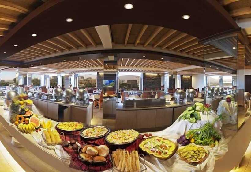 فندق Le Royale Residency