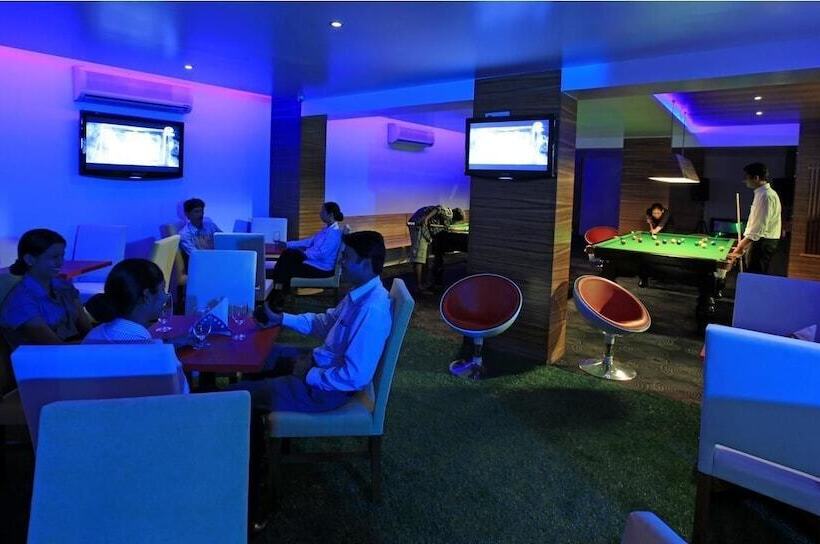 فندق Le Royale Residency