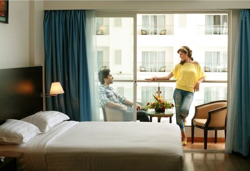 فندق Le Royale Residency