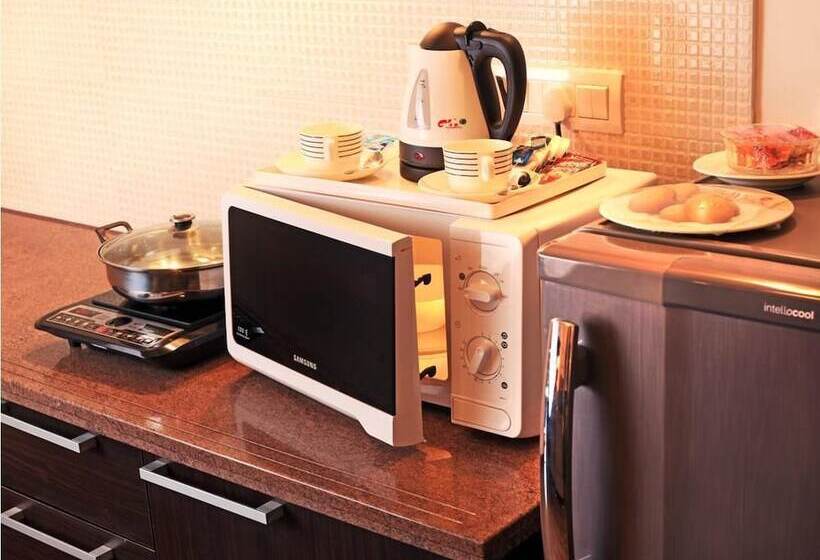 فندق Le Royale Residency