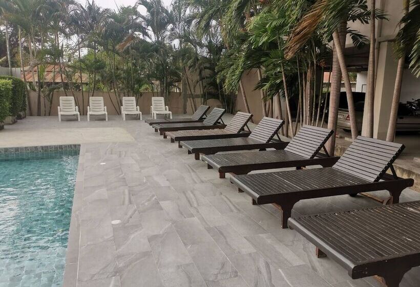 The Zen Hotel Pattaya