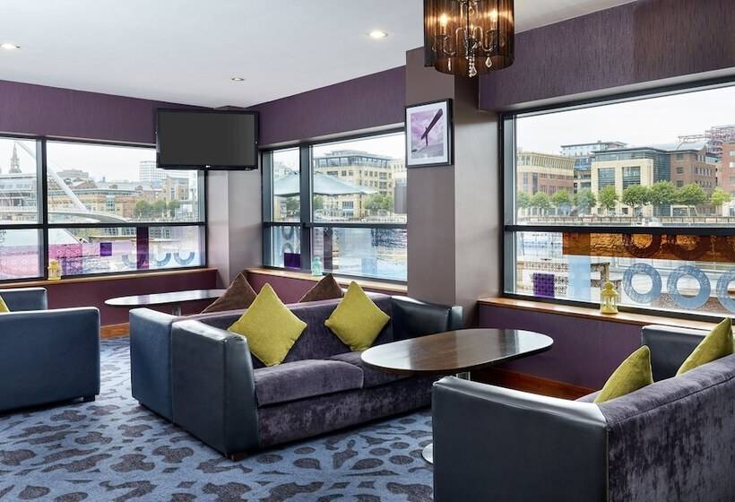 فندق Leonardo Newcastle Quayside