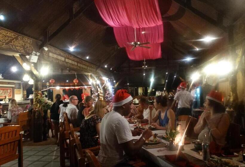 فندق Lipa Lodge Beach Resort