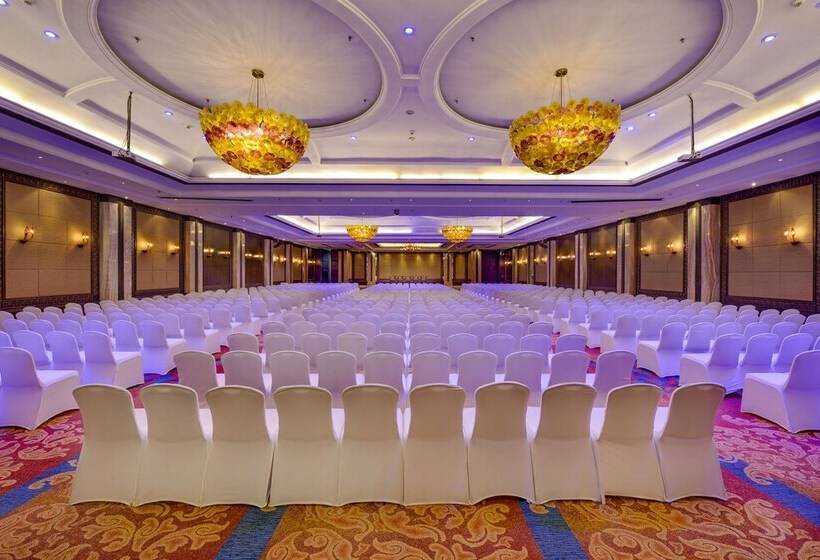 酒店 Mayfair Convention