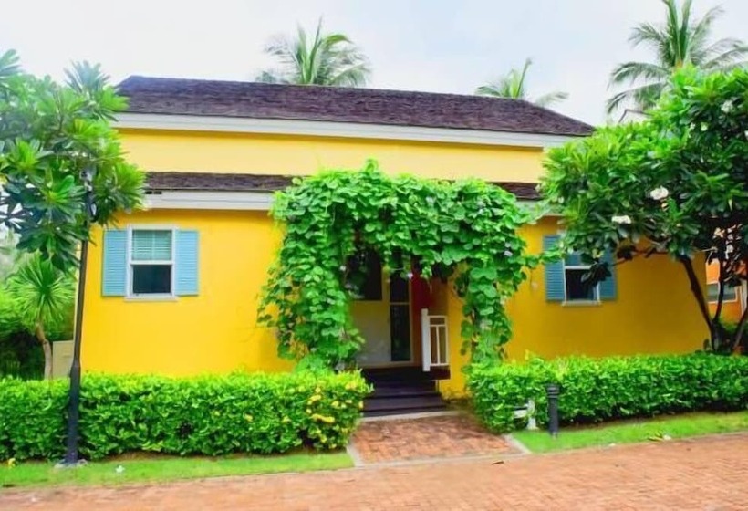 Hotel Nishaville Resort