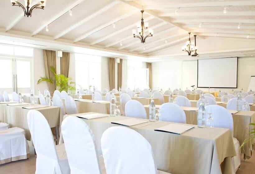 Hotel Nishaville Resort