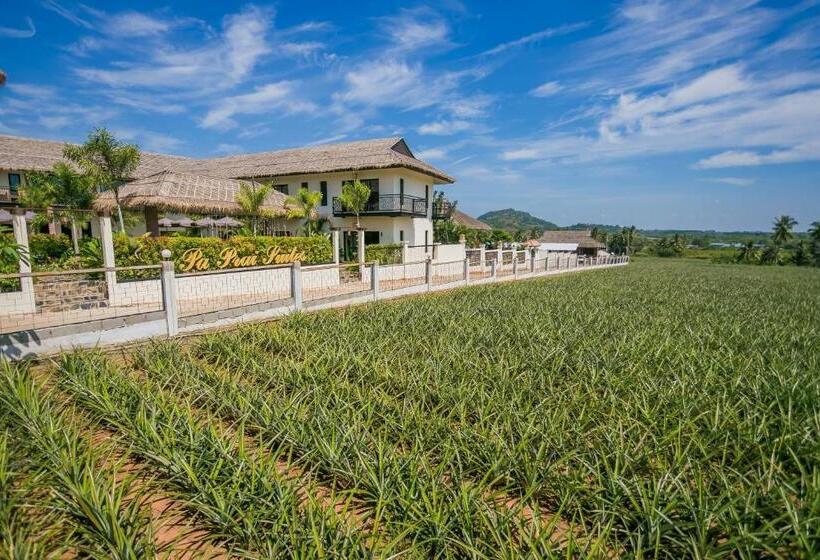 בית מלון כפרי Pa Prai Villa At The Plantation
