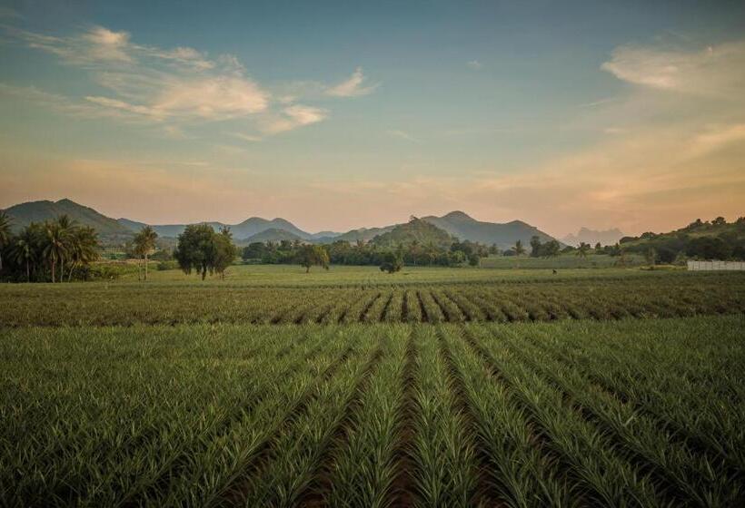 בית מלון כפרי Pa Prai Villa At The Plantation