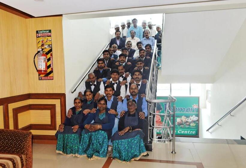 هتل Ponmariresidency