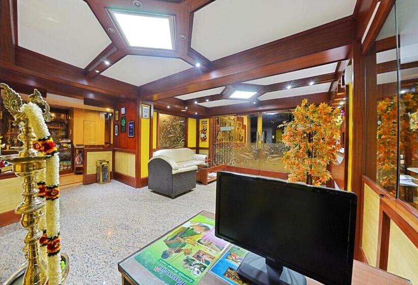 هتل Ponmariresidency