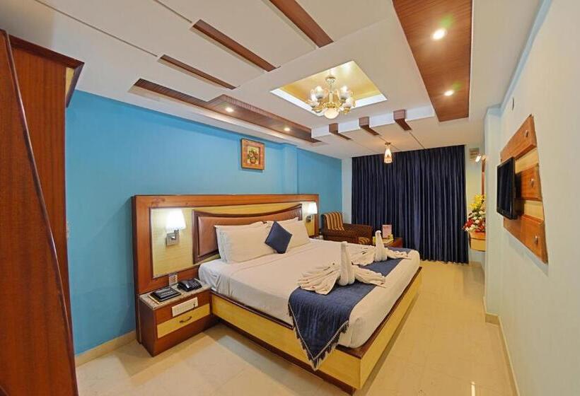 هتل Ponmariresidency