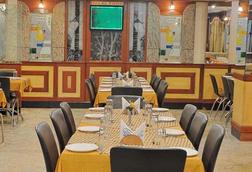 هتل Ponmariresidency