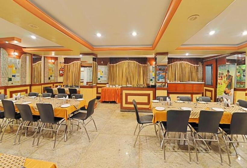 هتل Ponmariresidency