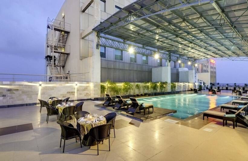 Pride Plaza Hotel, Kolkata
