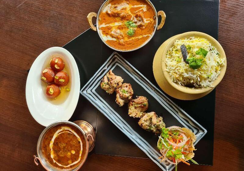 Radisson Blu Plaza Hotel Hyderabad Banjara Hills