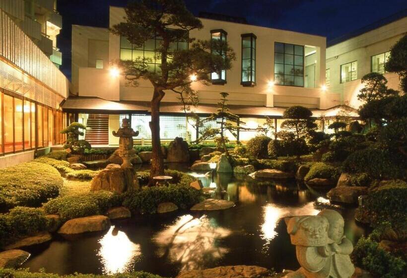 Hotel 楽気ハウス甲斐路 Raki House Kaiji