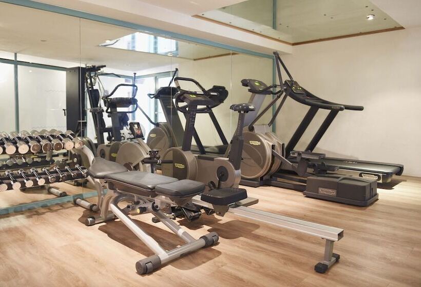 ホテル Apartments Patricia