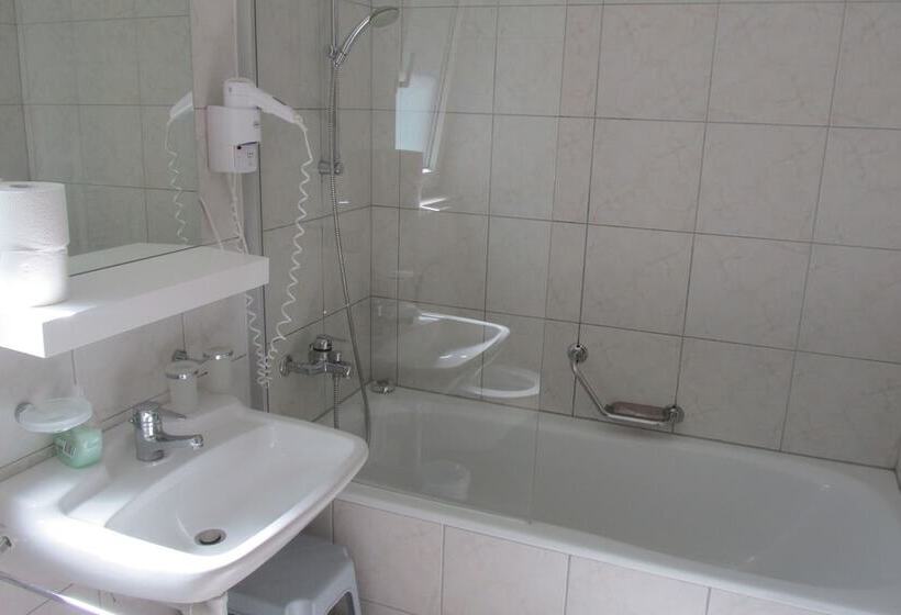 ホテル Apartments Patricia